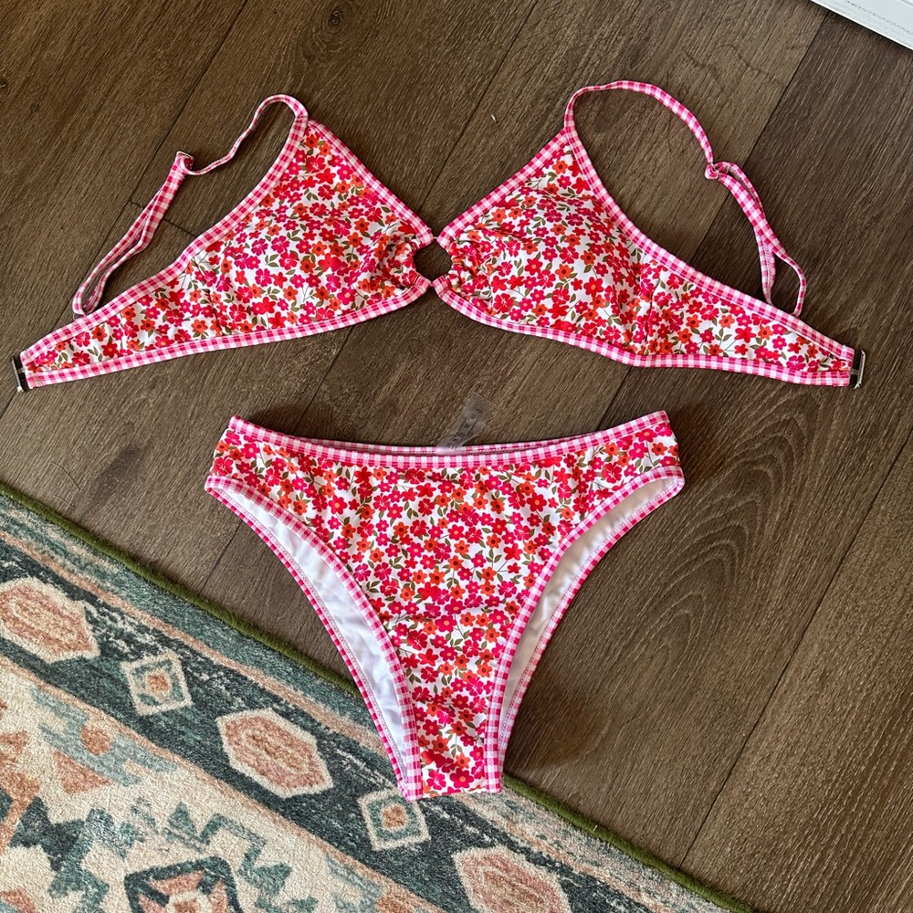 SHEIN Pink Floral Bikini Set